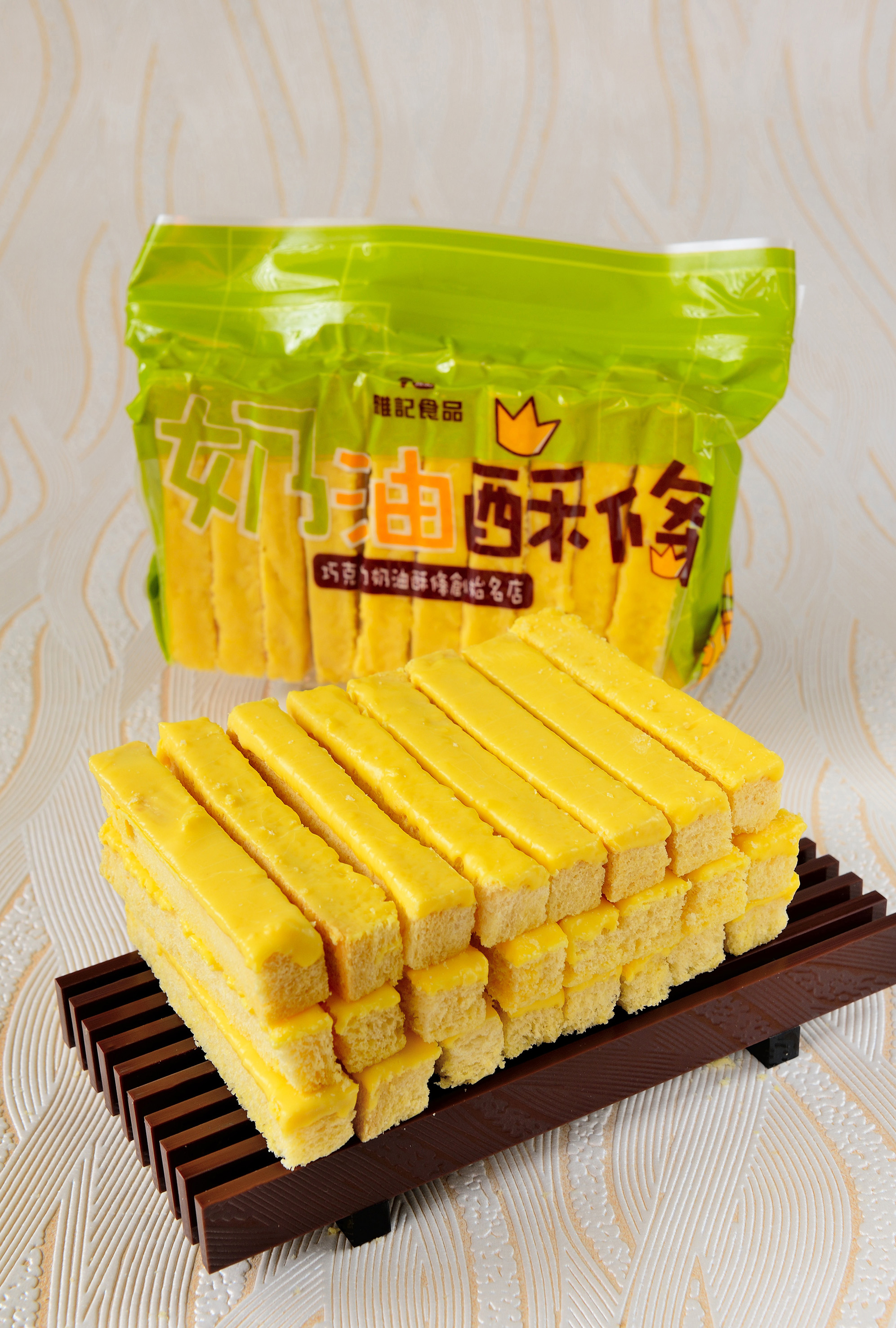 創新046-雅記食品有限公司-檸檬巧克力奶油酥條-黃正昌