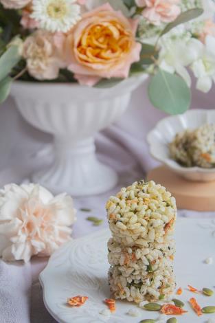 09BDD9D7-38ED-4721-87F8-1700C8A36509 - 王文郁