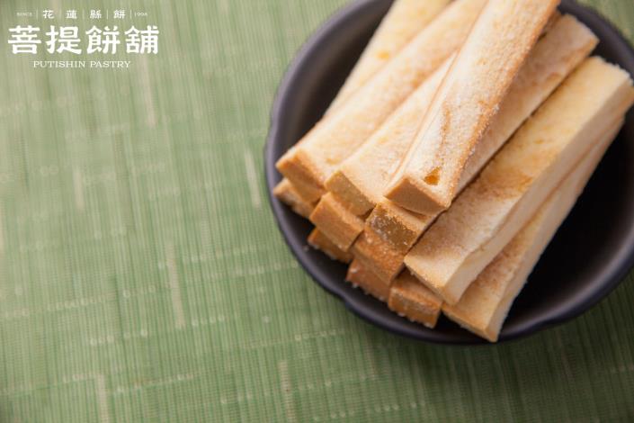 花蓮縣餅_菩提餅舖_奶油酥條 - yen yen