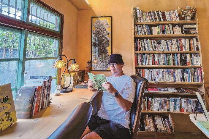 Through his vision, Ching-Sheng Lin has created a warm corner where villagers and visitors alike are welcome