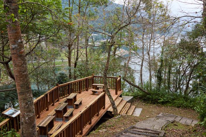 Hike on the Liyushan Trail to Encounter the Natural Wild 7